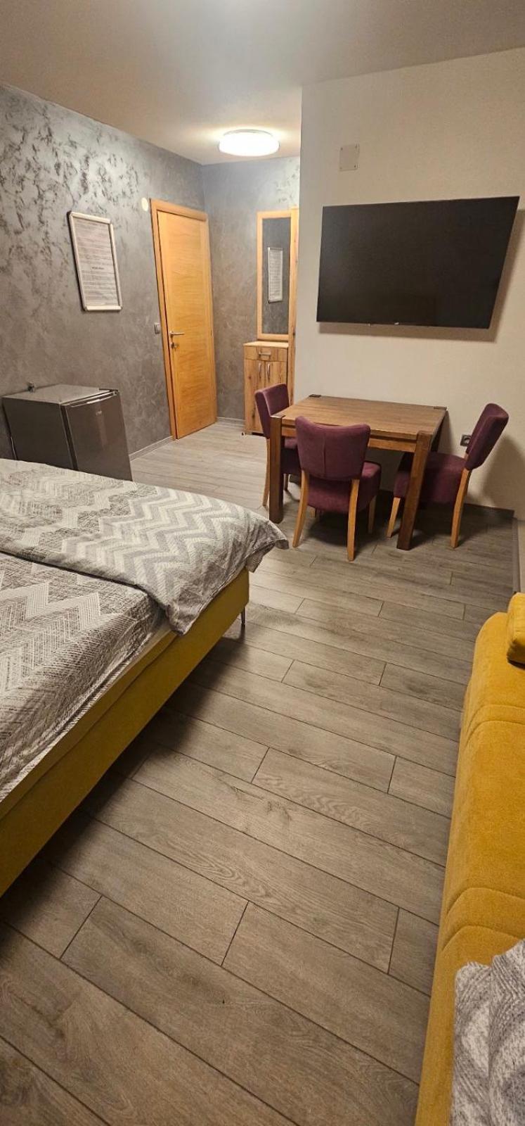 Apartmani Vesto Banja Luka Exterior foto